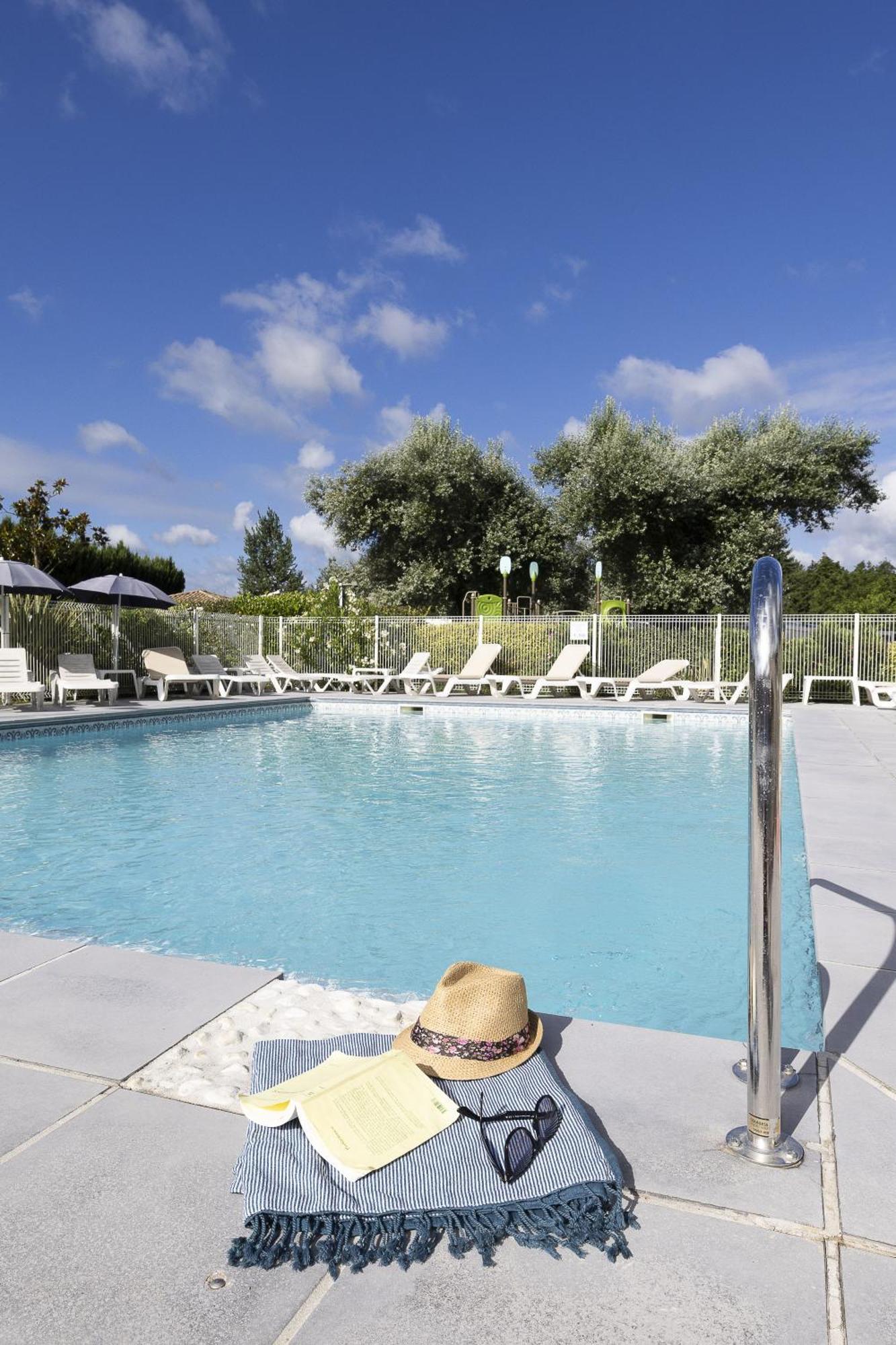 Hotel Camping Les Nysades Mirepoix  Exterior foto